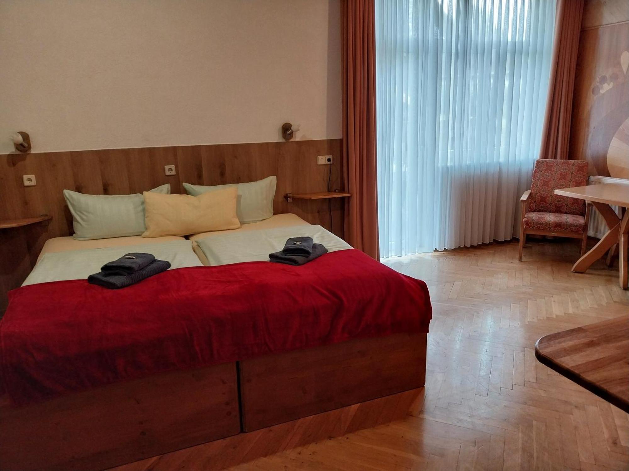 Landhotel Waldschloesschen Mit Gaststube Sohland an der Spree Dış mekan fotoğraf