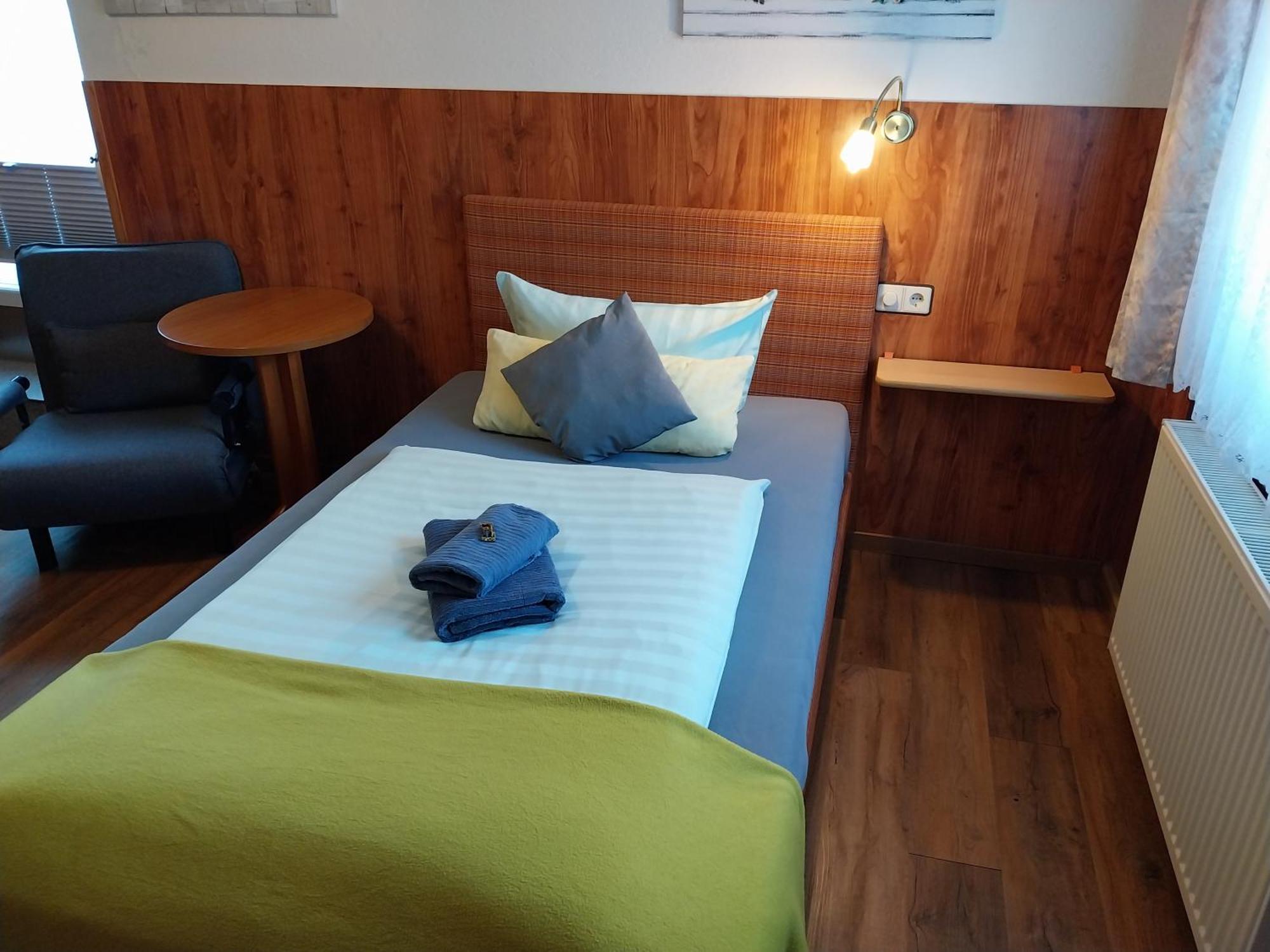 Landhotel Waldschloesschen Mit Gaststube Sohland an der Spree Dış mekan fotoğraf